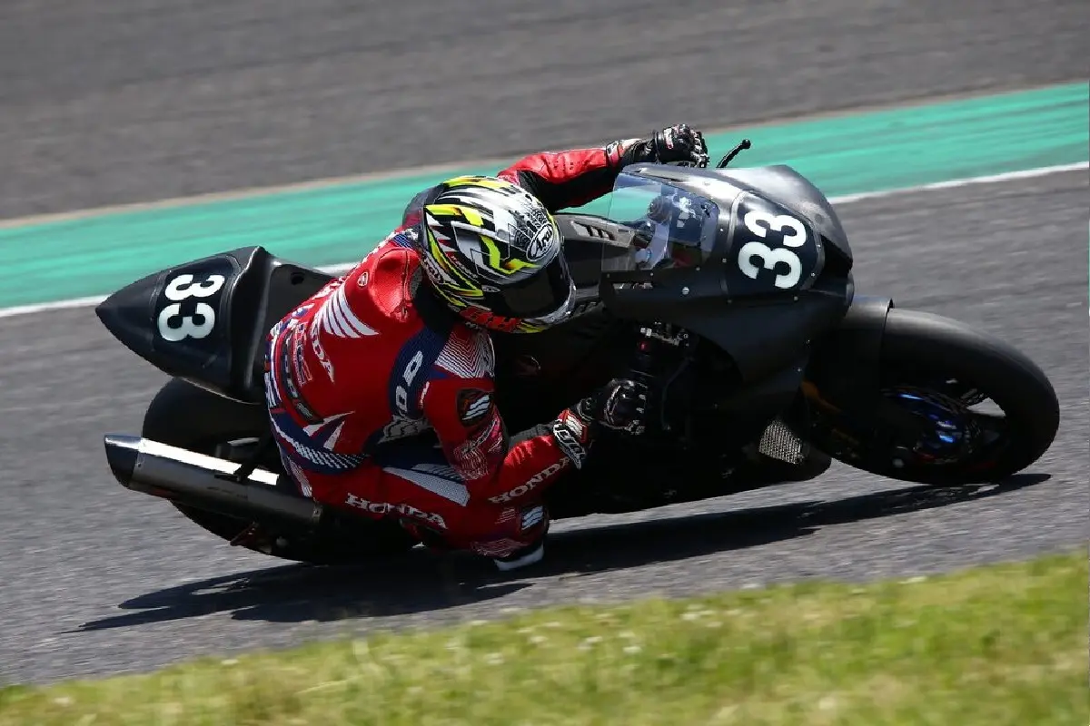 ryo mizuno test suzuka 2022