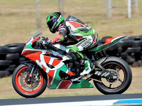 sam lowes phillip island yamaha yakhnich