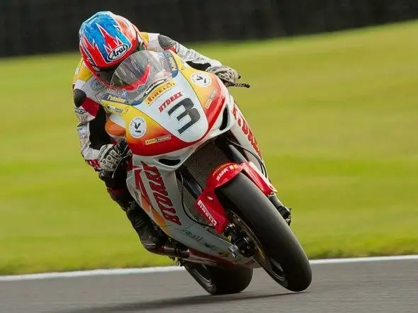stuart easton hydrex honda bsb cadwell