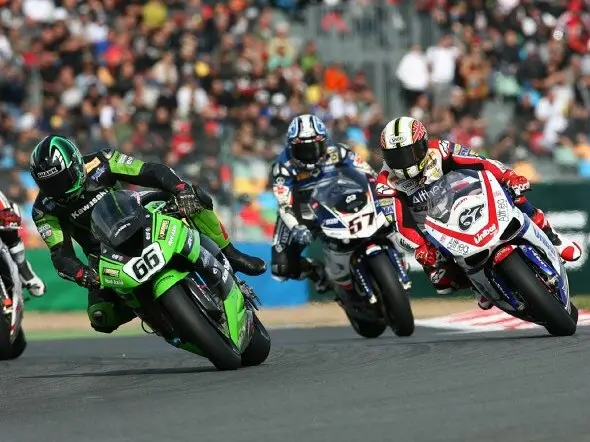 superbike review magnycours