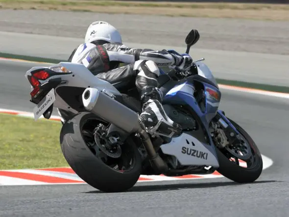 suzuki gsxr1000 2