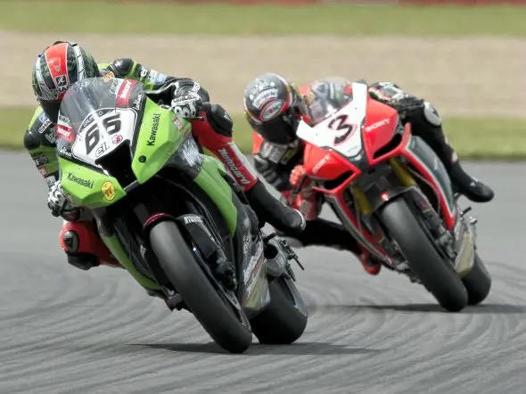 sykes biaggi donington 2012