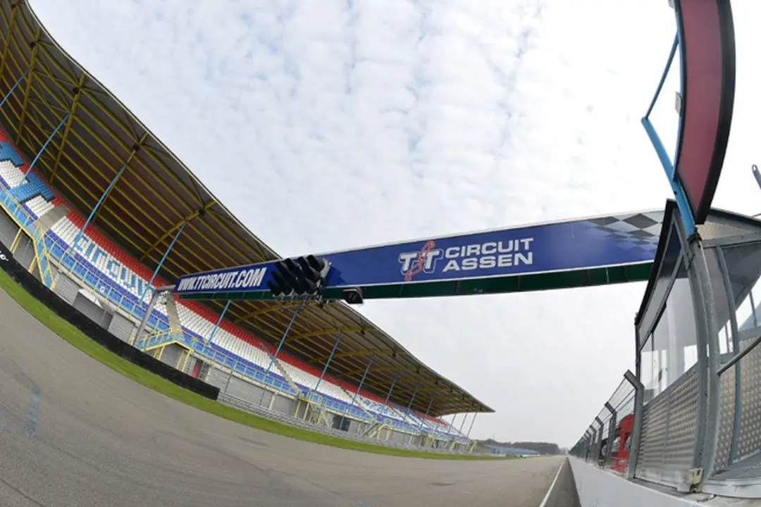 tt assen sbk 1 e1613471086445