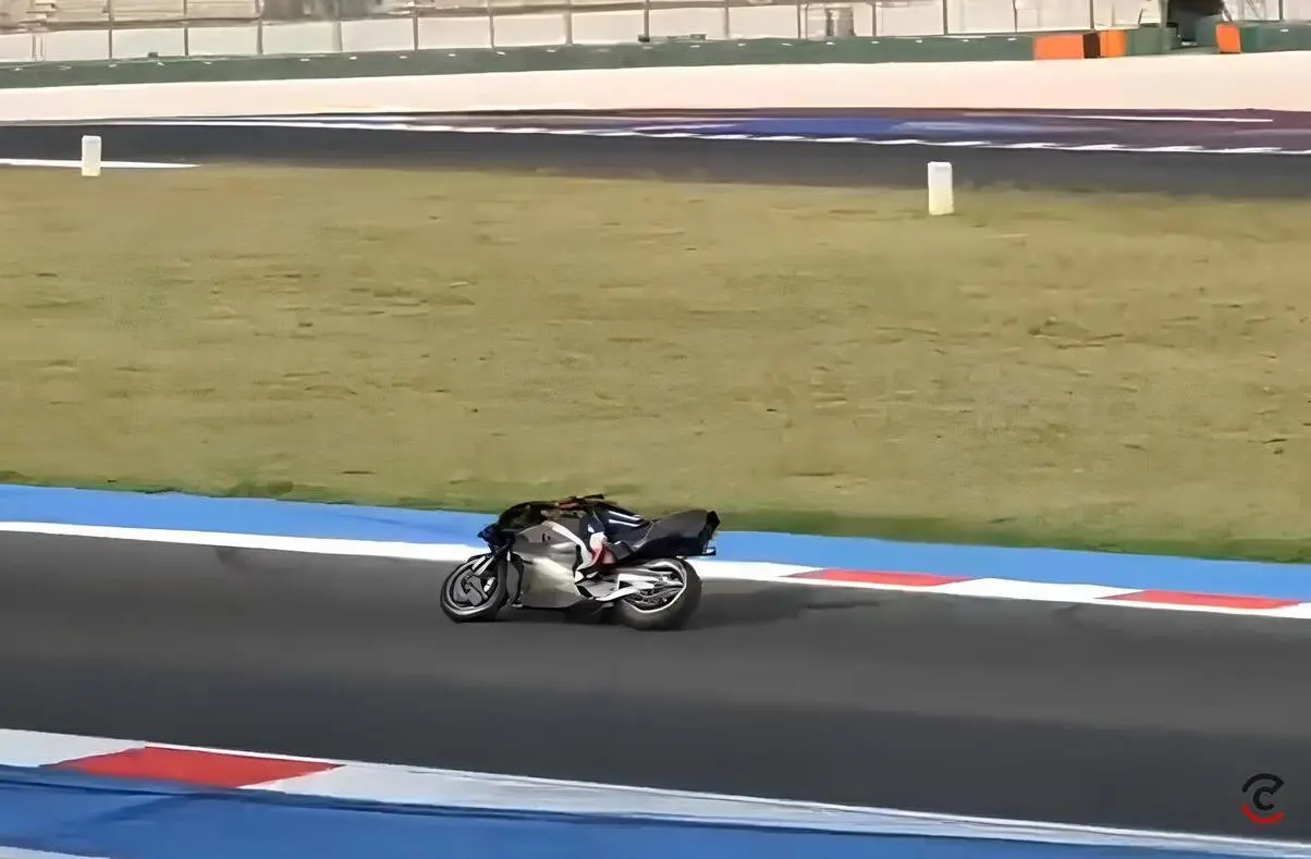yamaha v4 motogp misano