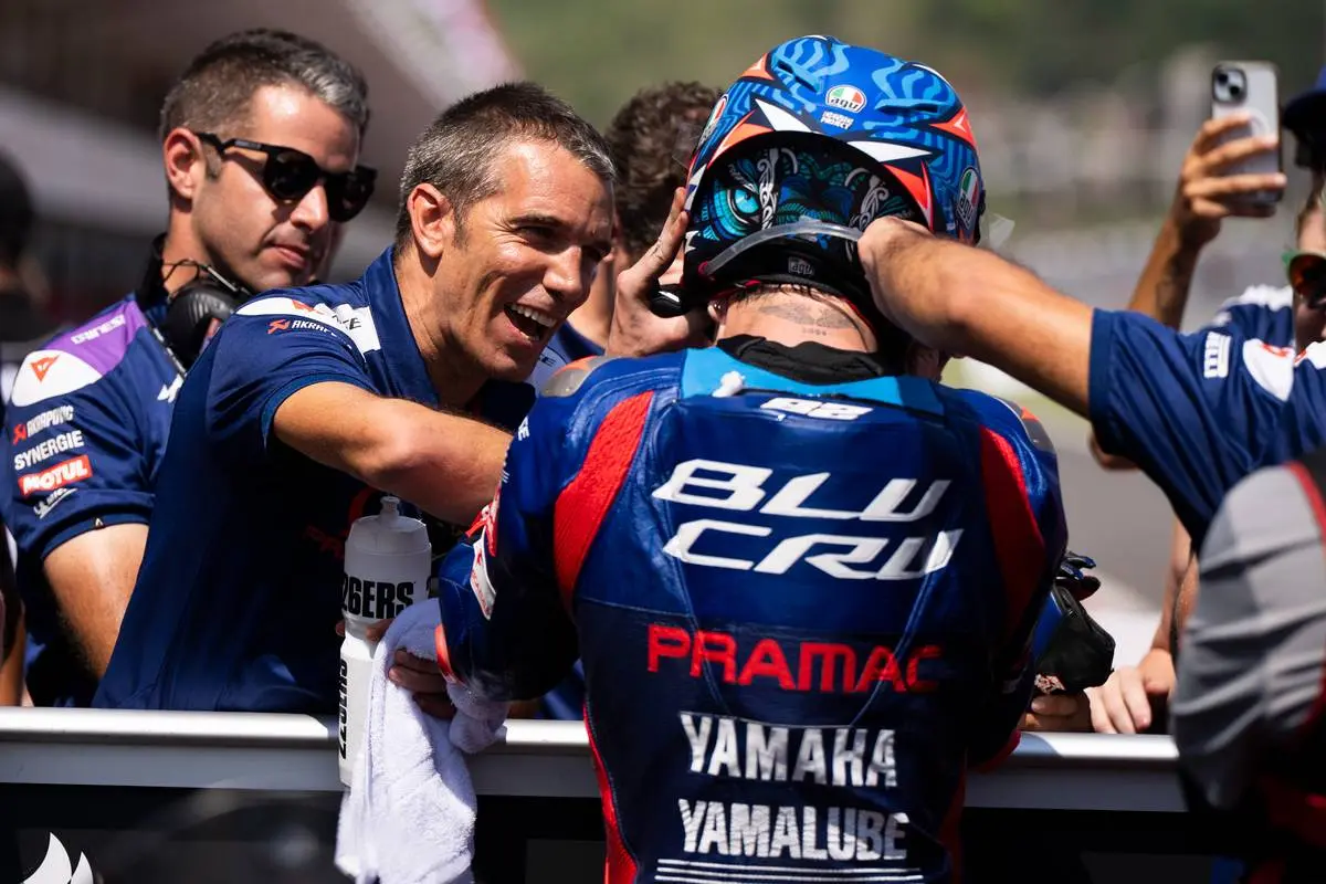 Alex De Angelis nuova sfida: capo di team nel Mondiale, ora si prova a vincere