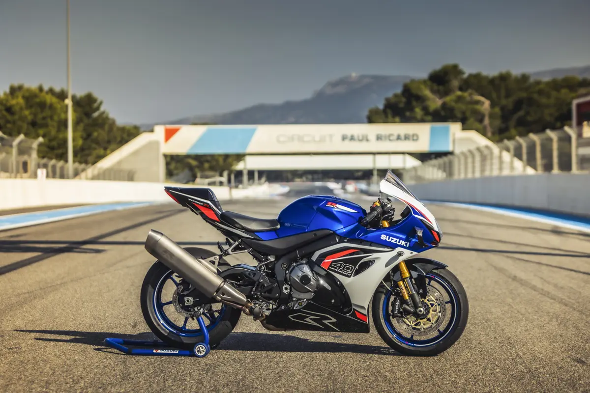 Nuova Suzuki GSX-R1000R: potenza, design e vittoria al Bol d’Or