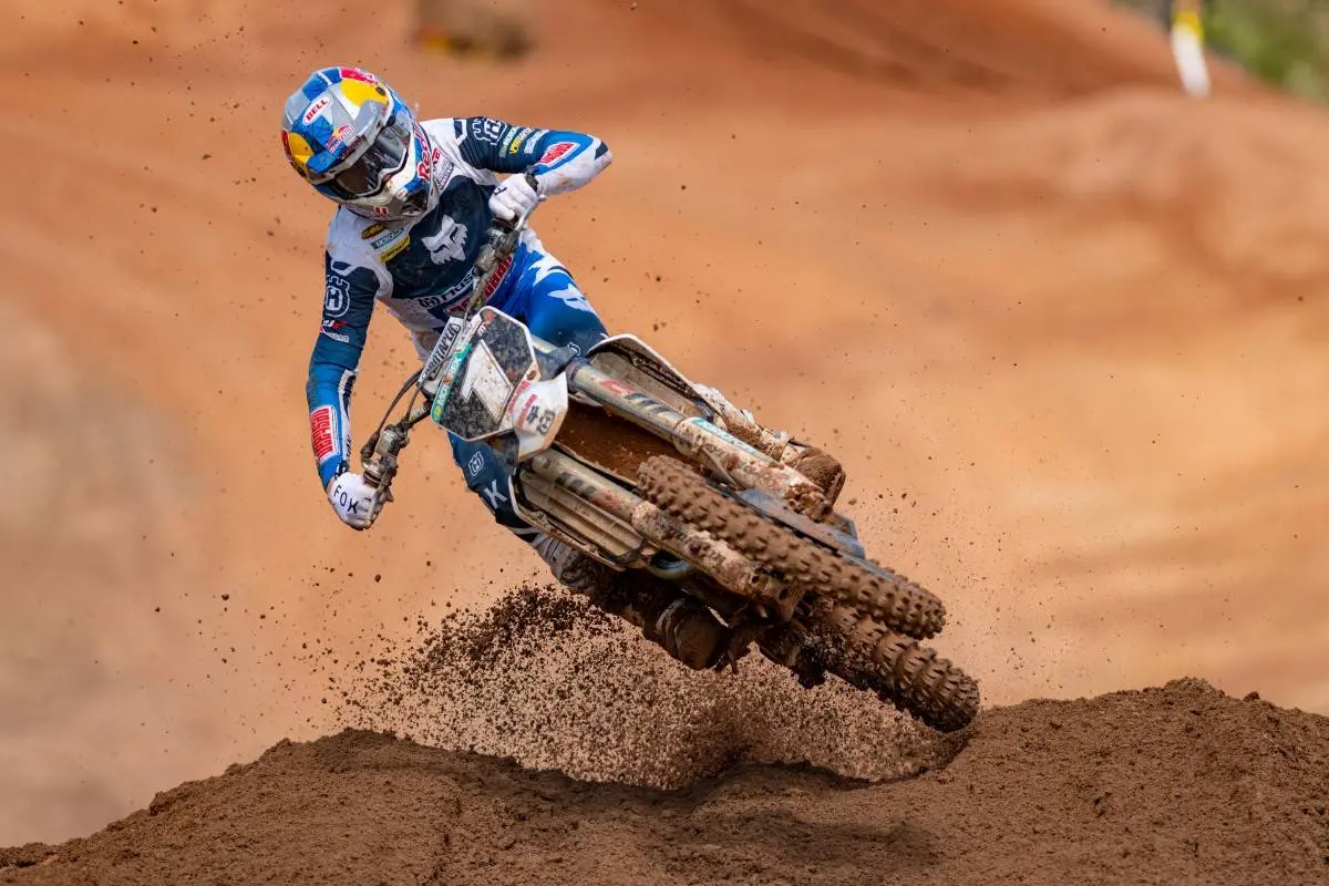 Kay de Wolf e Nestaan Husqvarna: salto nel Mondiale Motocross MXGP 2026