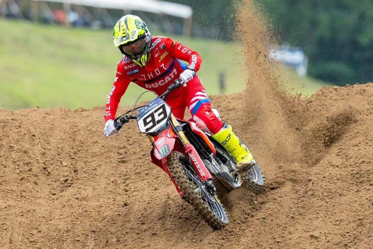 Cairoli come Marquez: con Ducati #93 dovrà correre nel Motocross USA