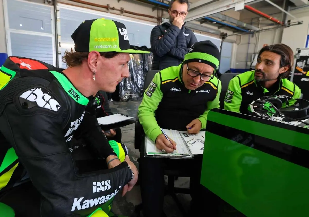 Kawasaki ambizione Supersport: Alcoba e Aegerter motivati da un premio speciale