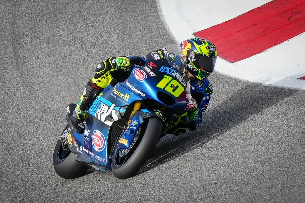 Moto2 Portimao: trionfo Moreira ma non basta, sarà duello fino a Valencia