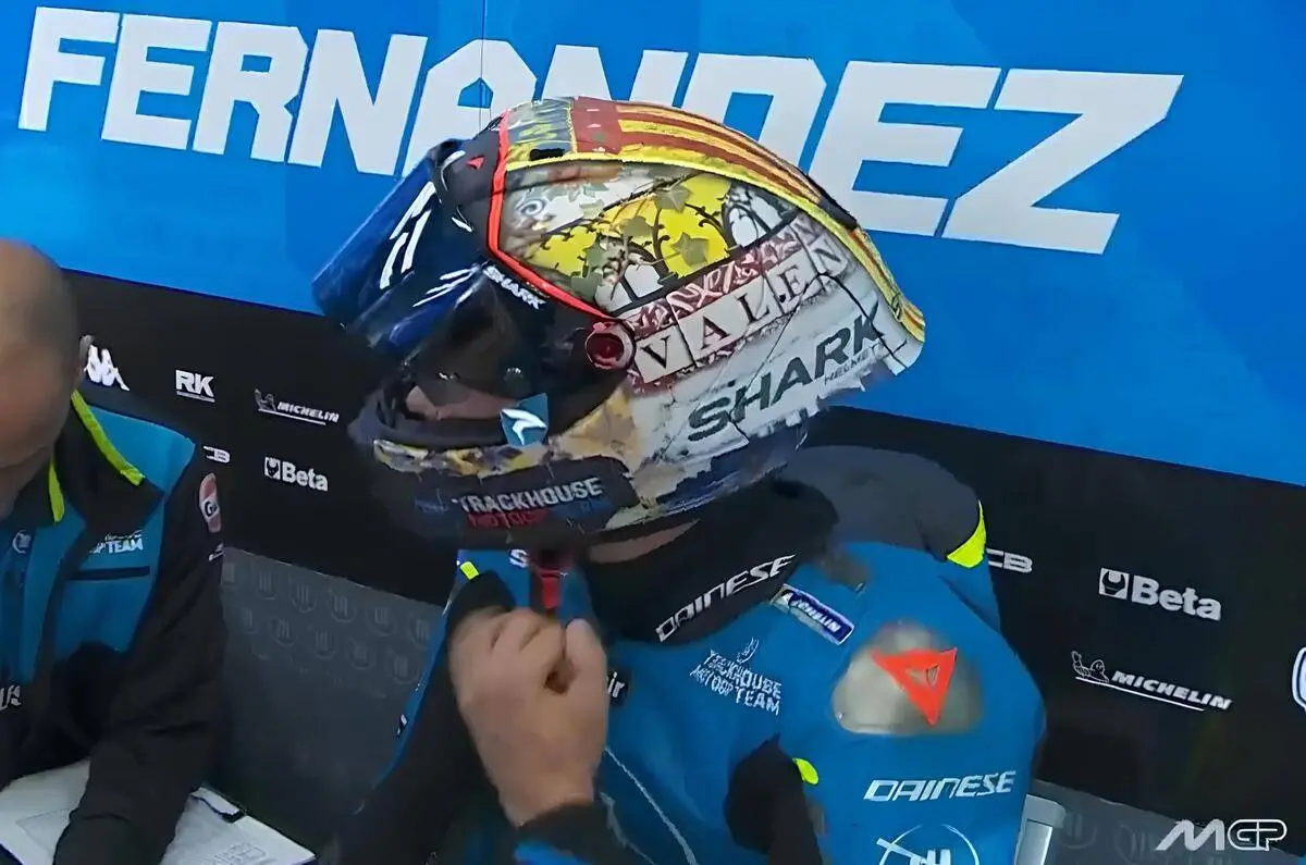 Miller guida la Yamaha Pramac nelle prime libere a Valencia, omaggio speciale di Raul Fernandez