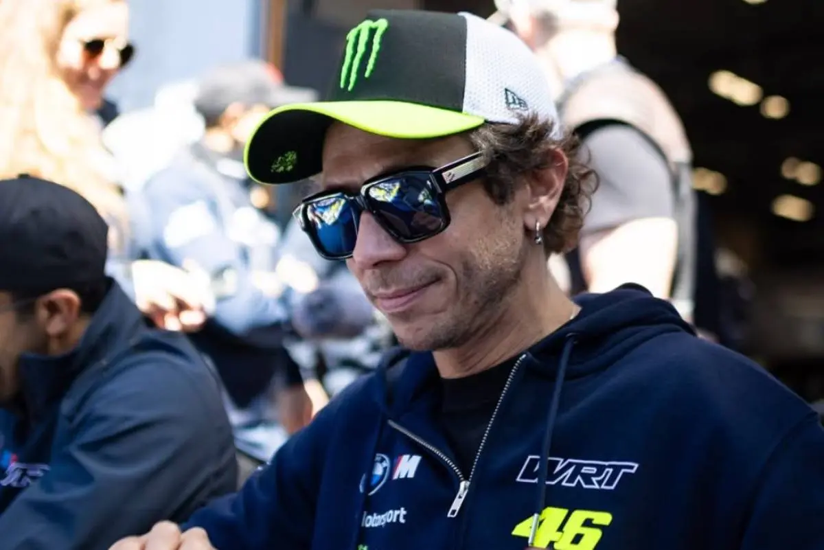 Valentino Rossi racconta: "C'era sempre qualcuno con la birra"