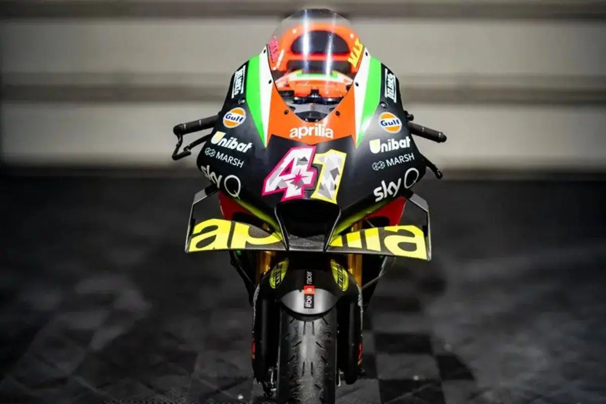 A MotoGP bike for sale: Aleix Espargaró's Aprilia goes up for auction