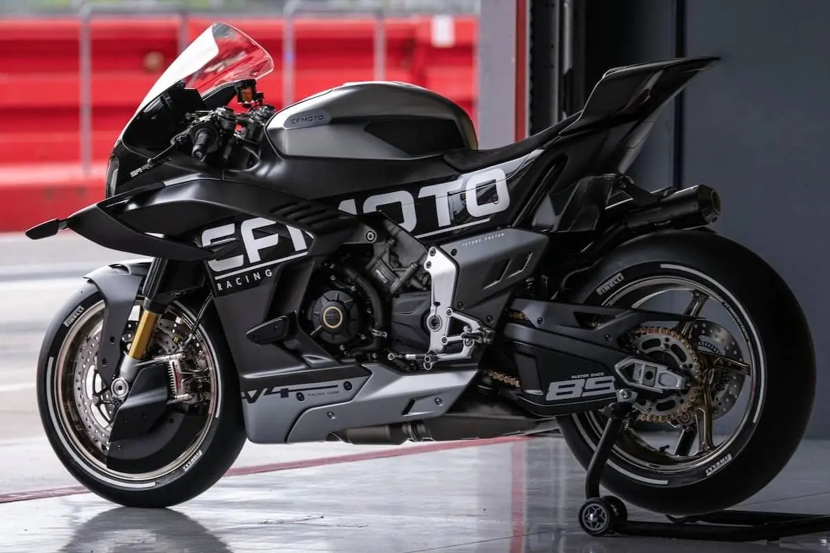 China’s motorcycle industry is advancing, but don’t mess with the Japanese when it comes to racing