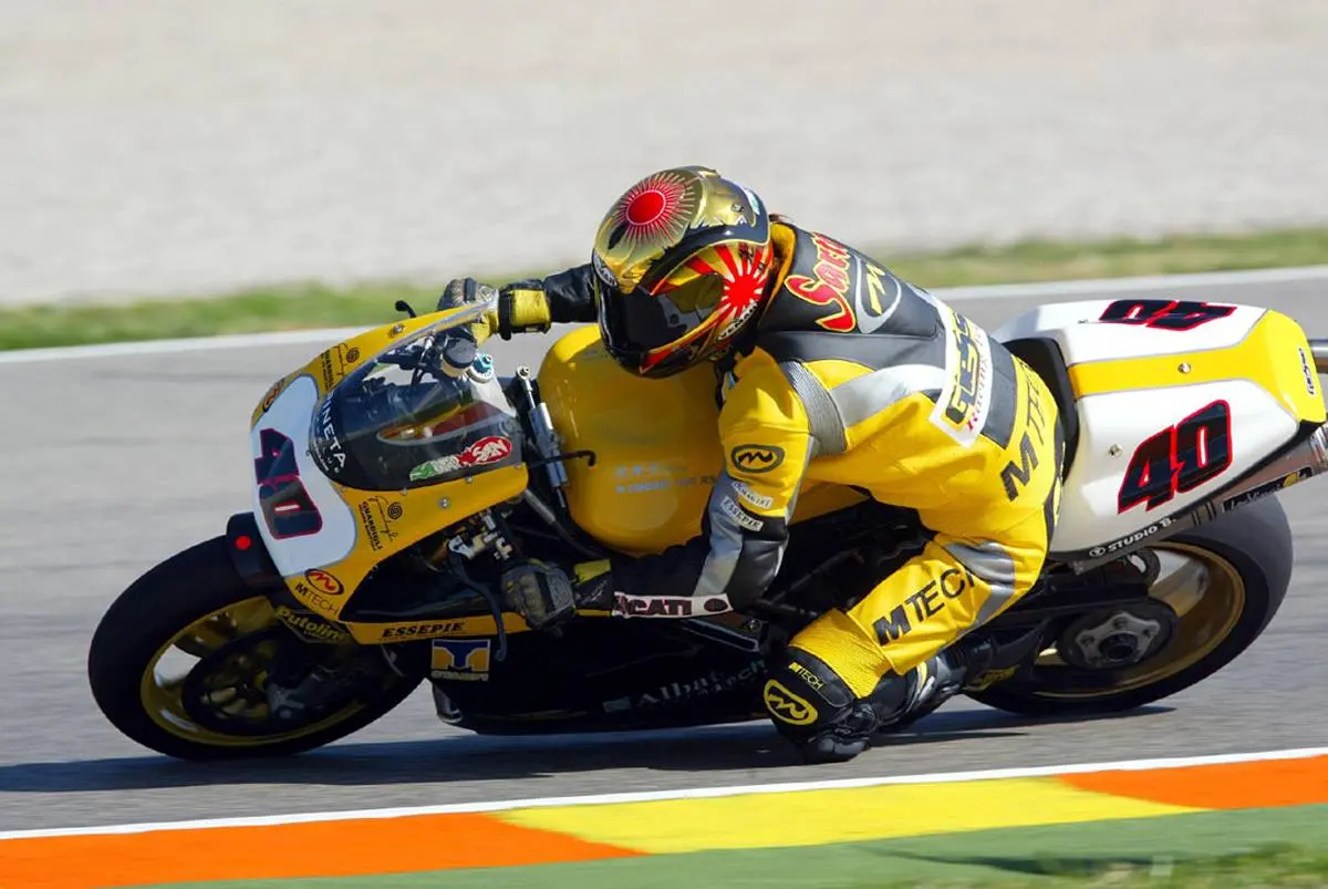 Giesse Racing Team, a little giant: revolutionary marketing, extreme challenges, and a hero named Sartoni