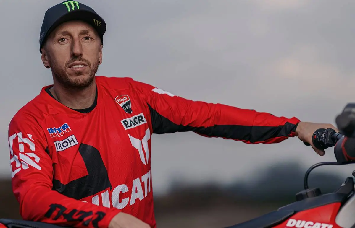 Cairoli leggenda infinita: rientro da brividi, sviluppo Ducati MX e sogno Dakar tra famiglia e gare
