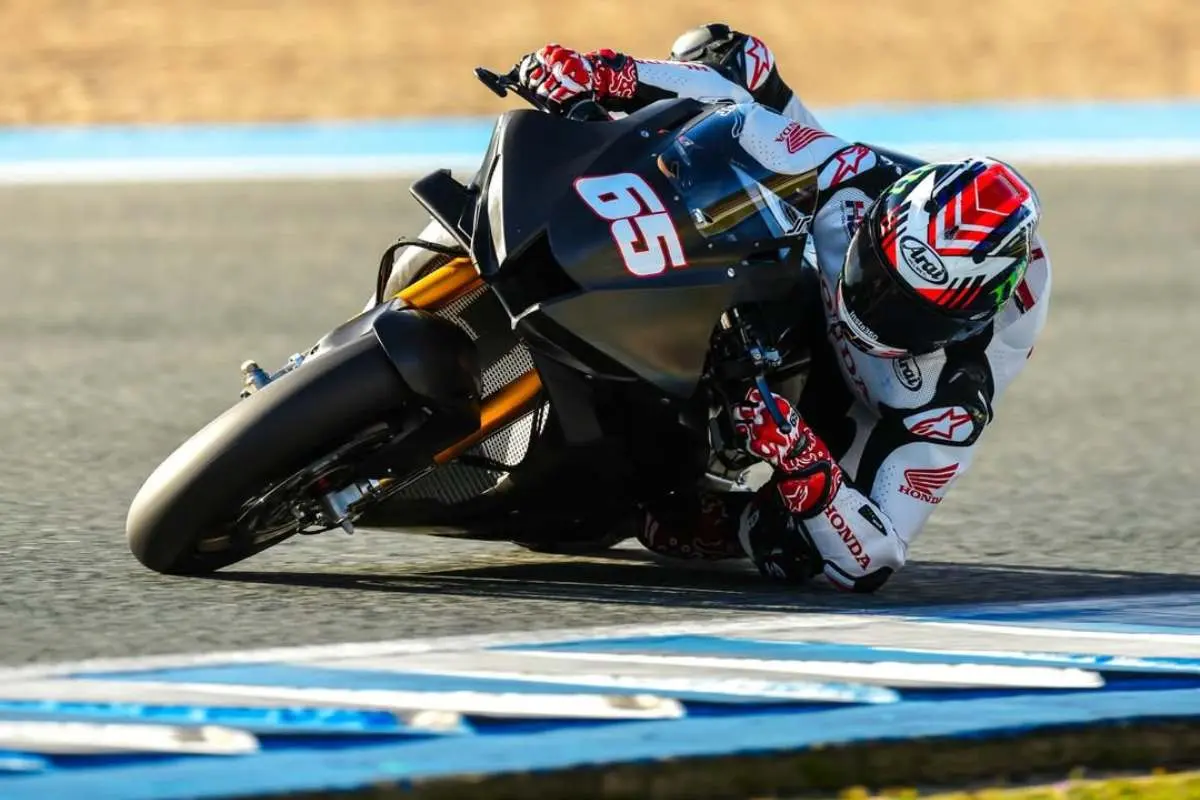 SBK, Jonathan Rea anticipa tutti a Jerez: ha già debuttato da tester Honda