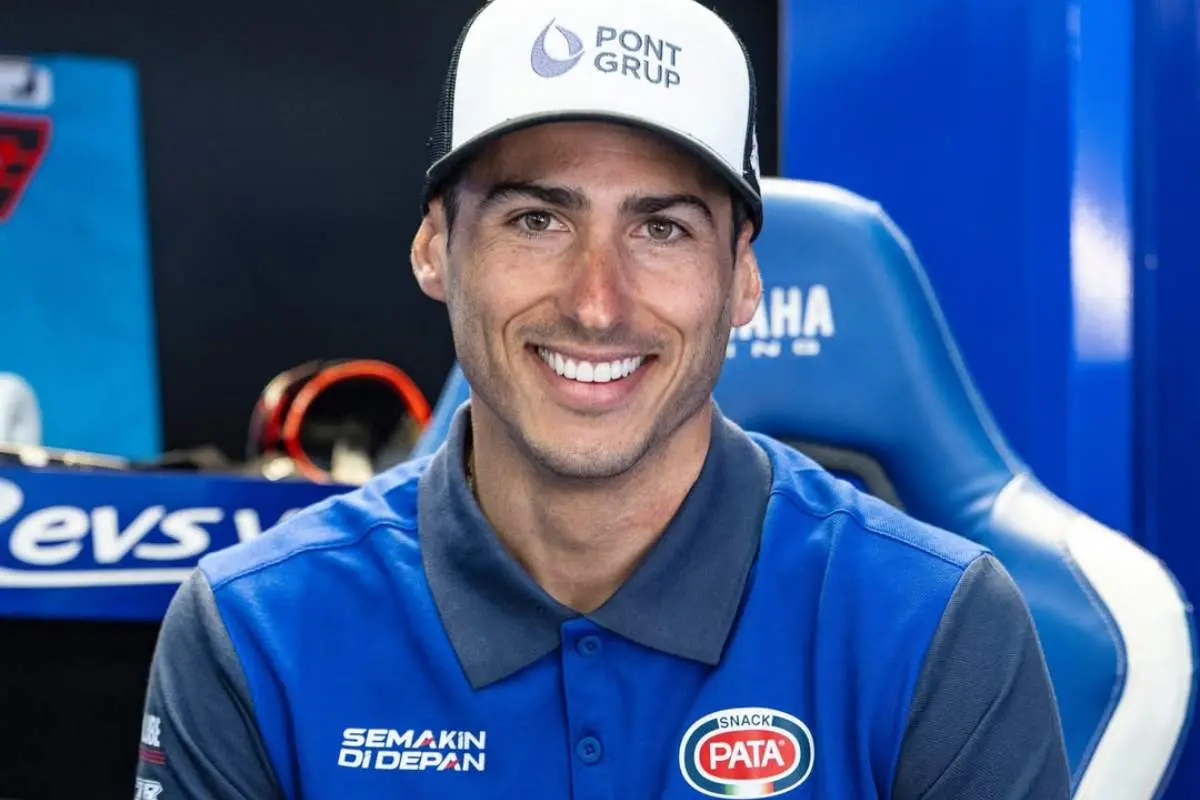 Xavi Vierge pilota Yamaha Superbike SBK