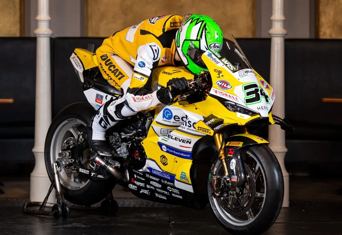 Go Eleven volta pagina senza Iannone: giallo iconico, Ducati V4-RS e fiducia totale in Baldassarri
