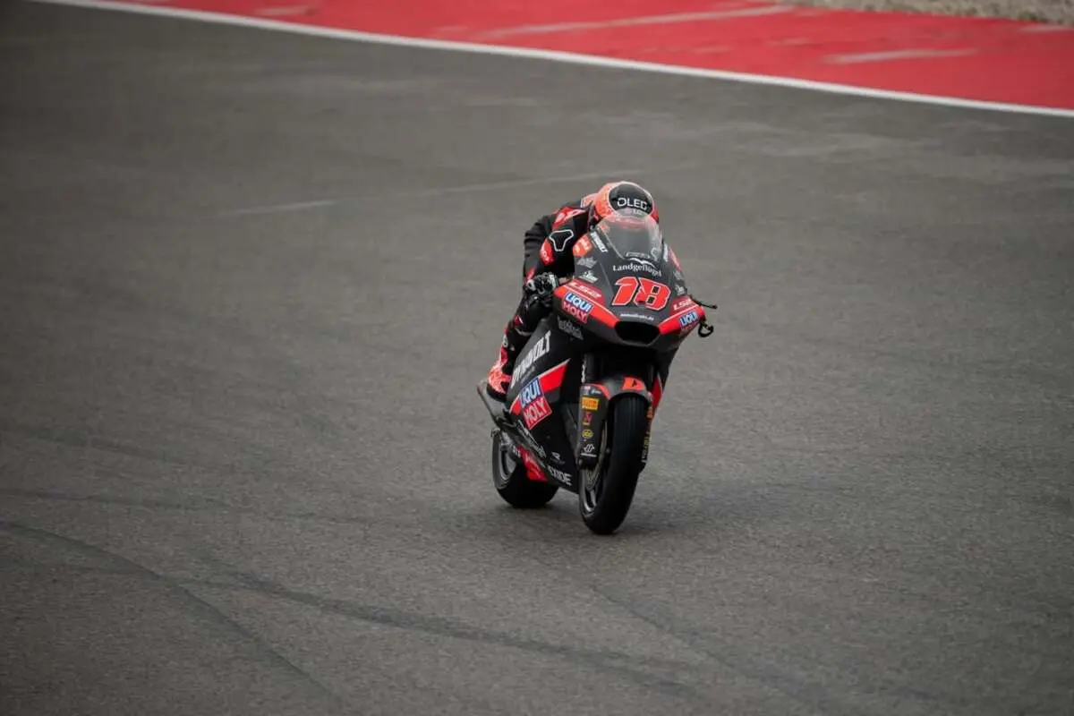 Turbulent Moto2 tests at Portimão: crazy weather, fast lap times, and an early chequered flag