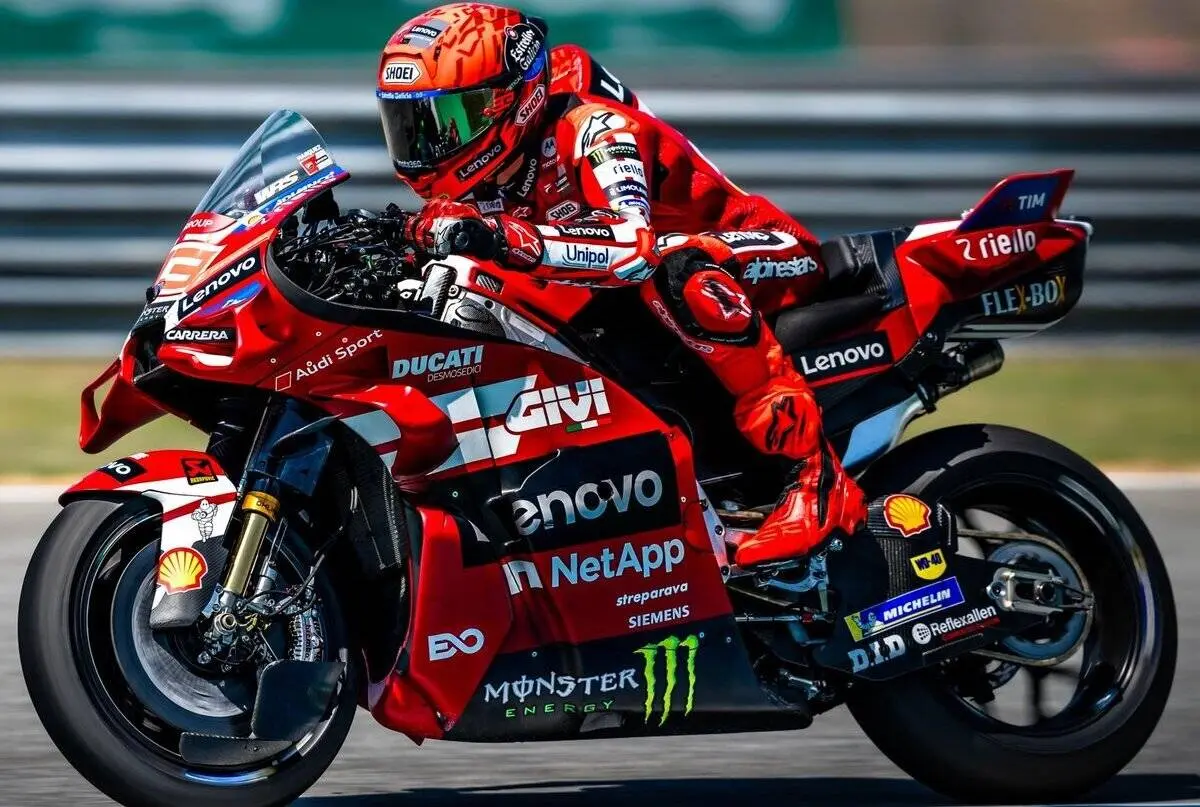 Red-hot Buriram: Marquez and Bagnaia on top, record just a breath away, and decisive technical homologations