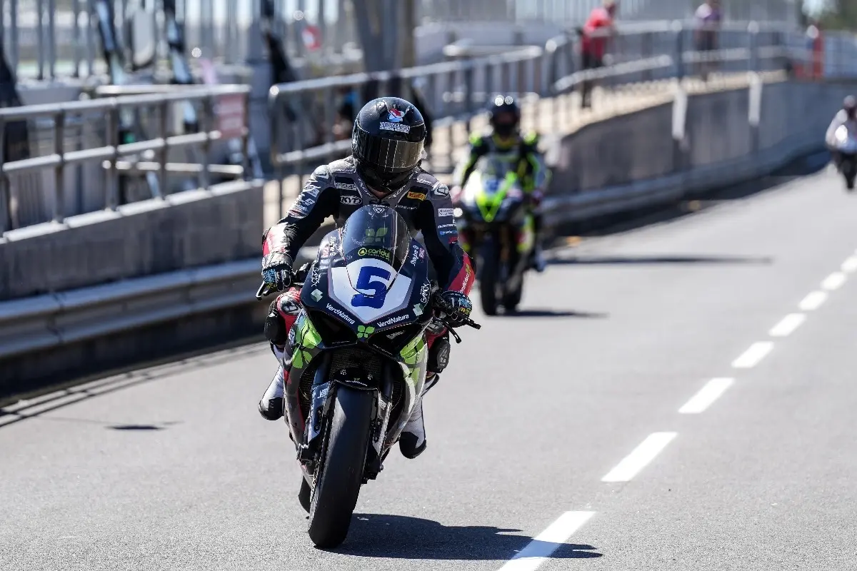 Supersport Phillip Island: Jaume Masia untouchable, Bayliss back on the podium