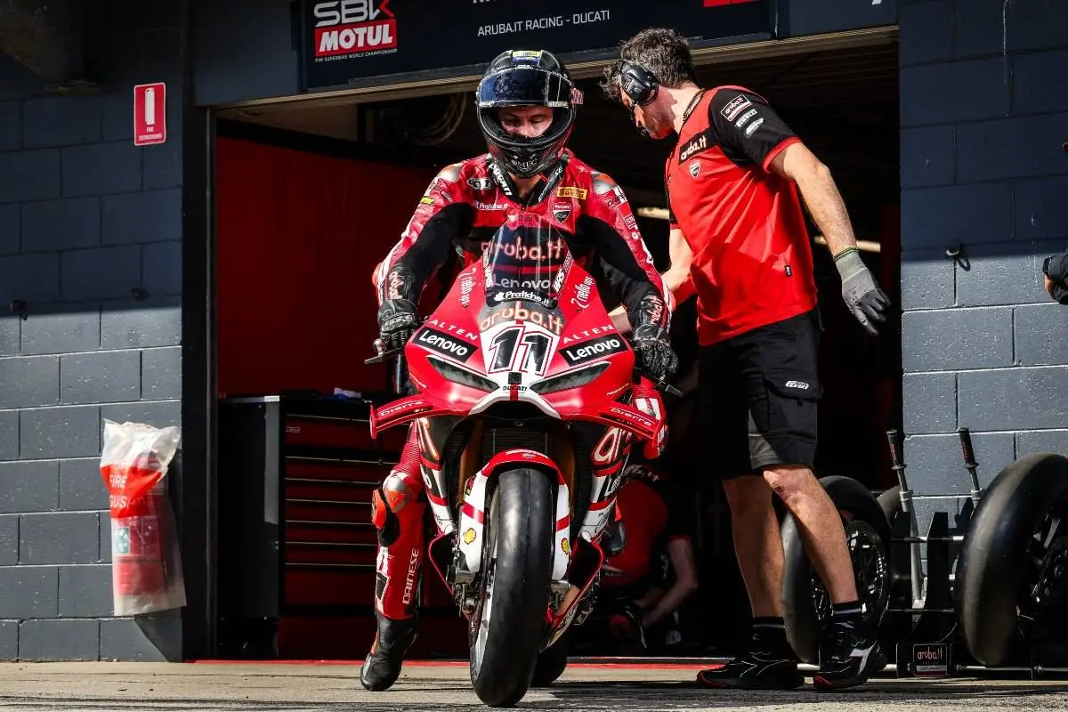 The flow meter doesn’t work: performance parity in Superbike remains a mirage