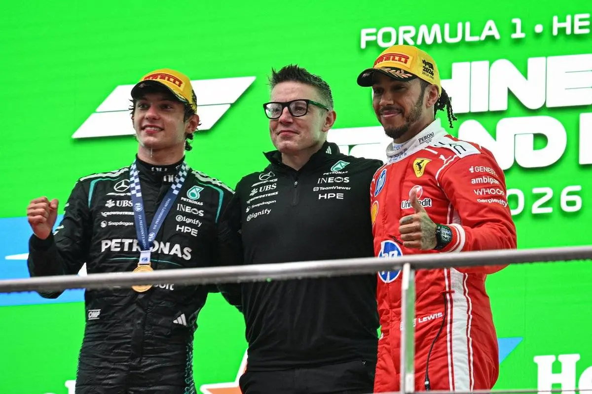 Antonelli stellare a Shanghai: l’Italia torna a ruggire in F1 tra emozioni, cartoline e sogni mondiali