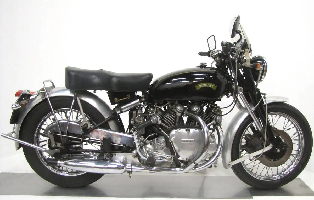 Vincent: dalla sfida al limite alla leggenda nera, come nacque la moto di serie più veloce del mondo