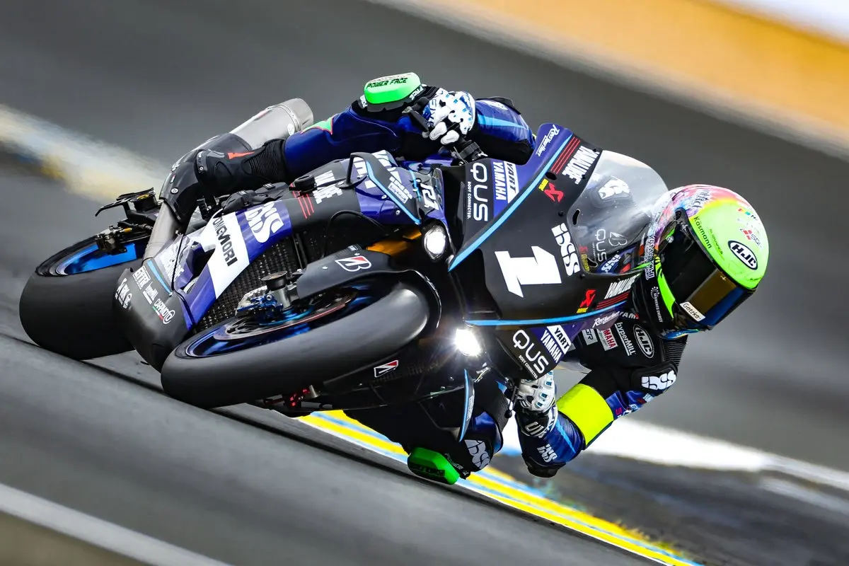 24 ore Le Mans 2026: confronto tra YART Yamaha e BMW Motorrad per la vittoria