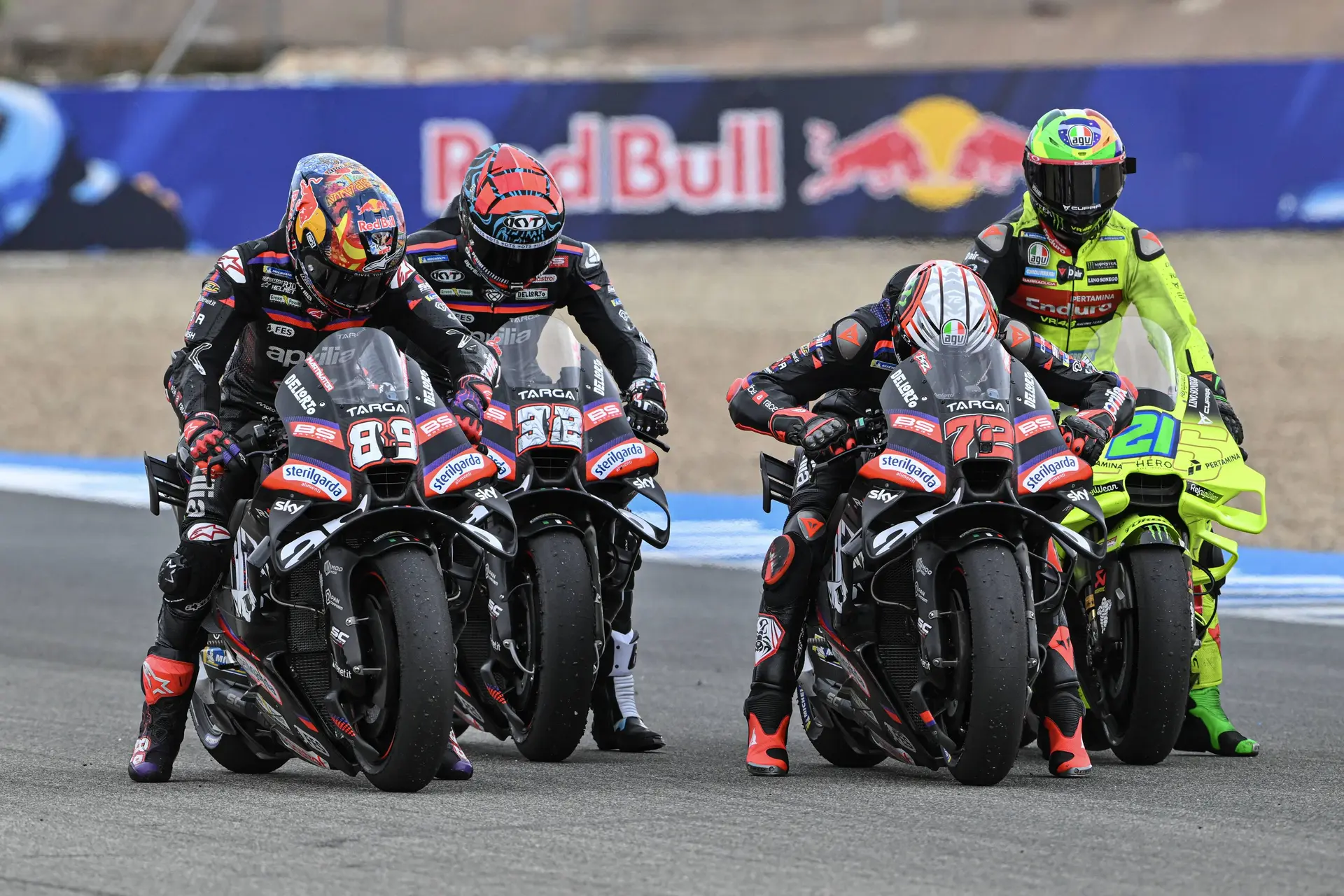 End of MotoGP wild cards, tire pressure constantly monitored, and more: the latest updates