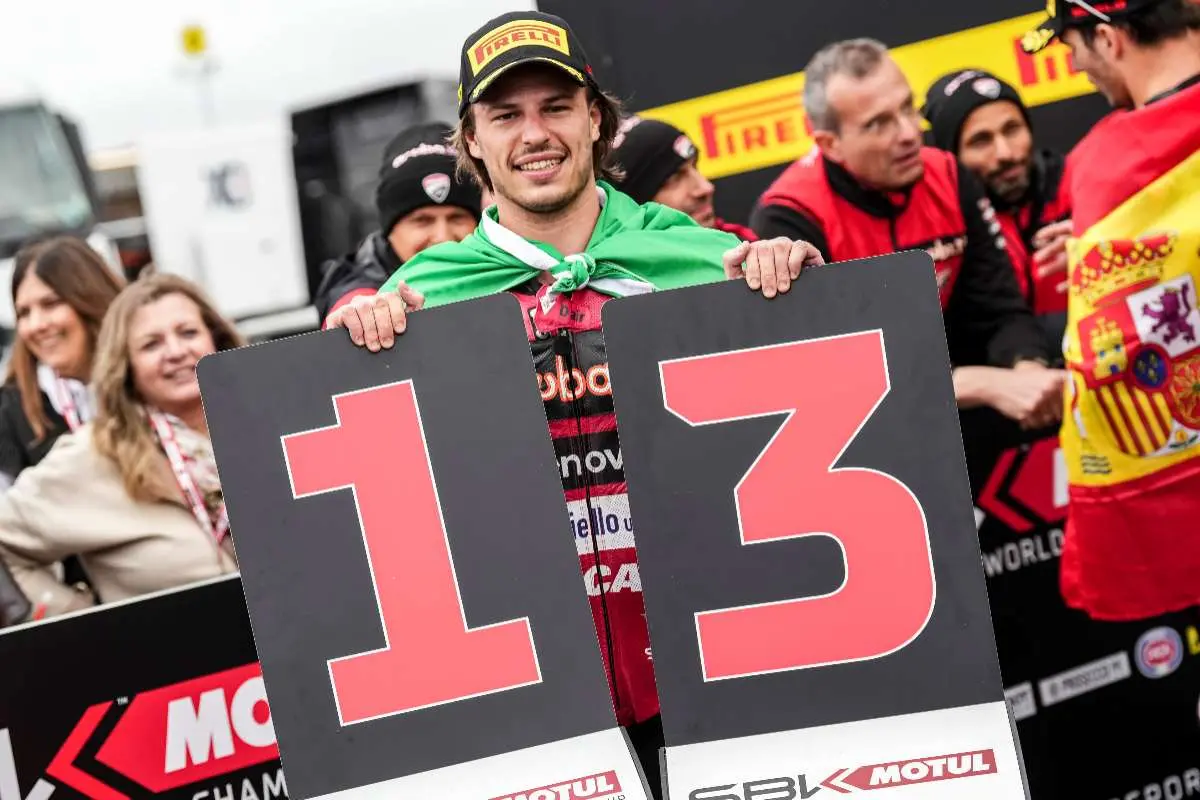 Bulega crowned at Assen, matches Toprak’s record: “In 2025 I was angry.”