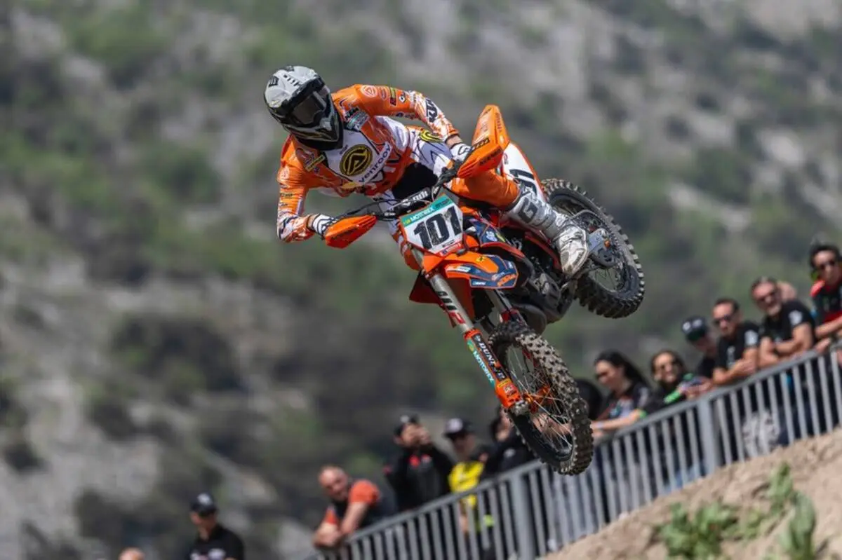 Blow for Guadagnini: new fracture in the same shoulder, goodbye to the 2026 MXGP season?