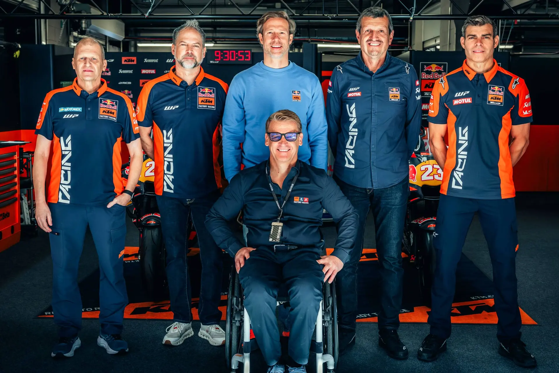 Tech3 turns down Honda and renews with KTM: multi-year deal from 2027 onward