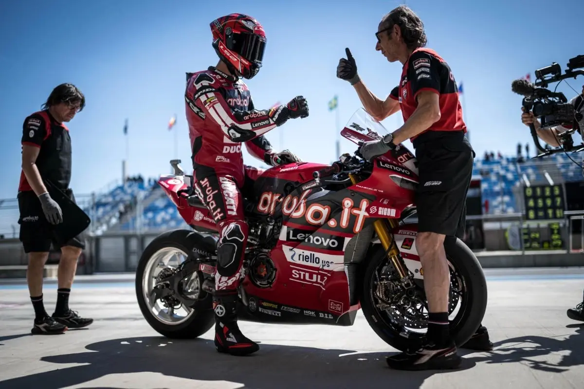 SBK Balaton, Practice 2: Lecuona roars, the World Championship is the Ducati Cup