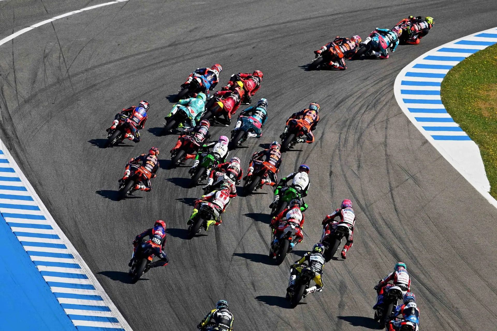Stoccata a Liberty Media: non solo MotoGP, Simoncelli chiede rispetto per Moto3 e Moto2