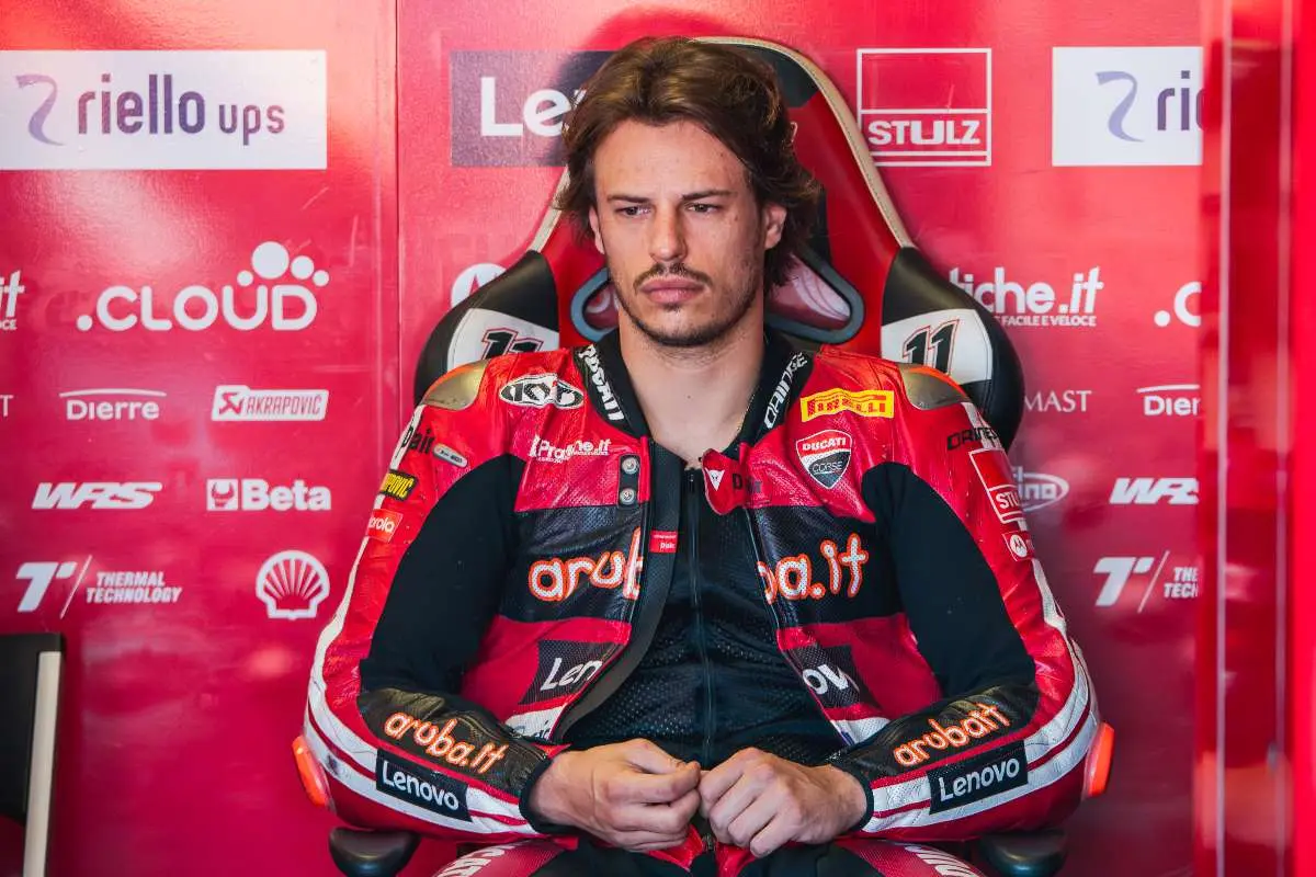 Bulega wants MotoGP and is awaiting news from Mugello: meanwhile he rattles his SBK rivals