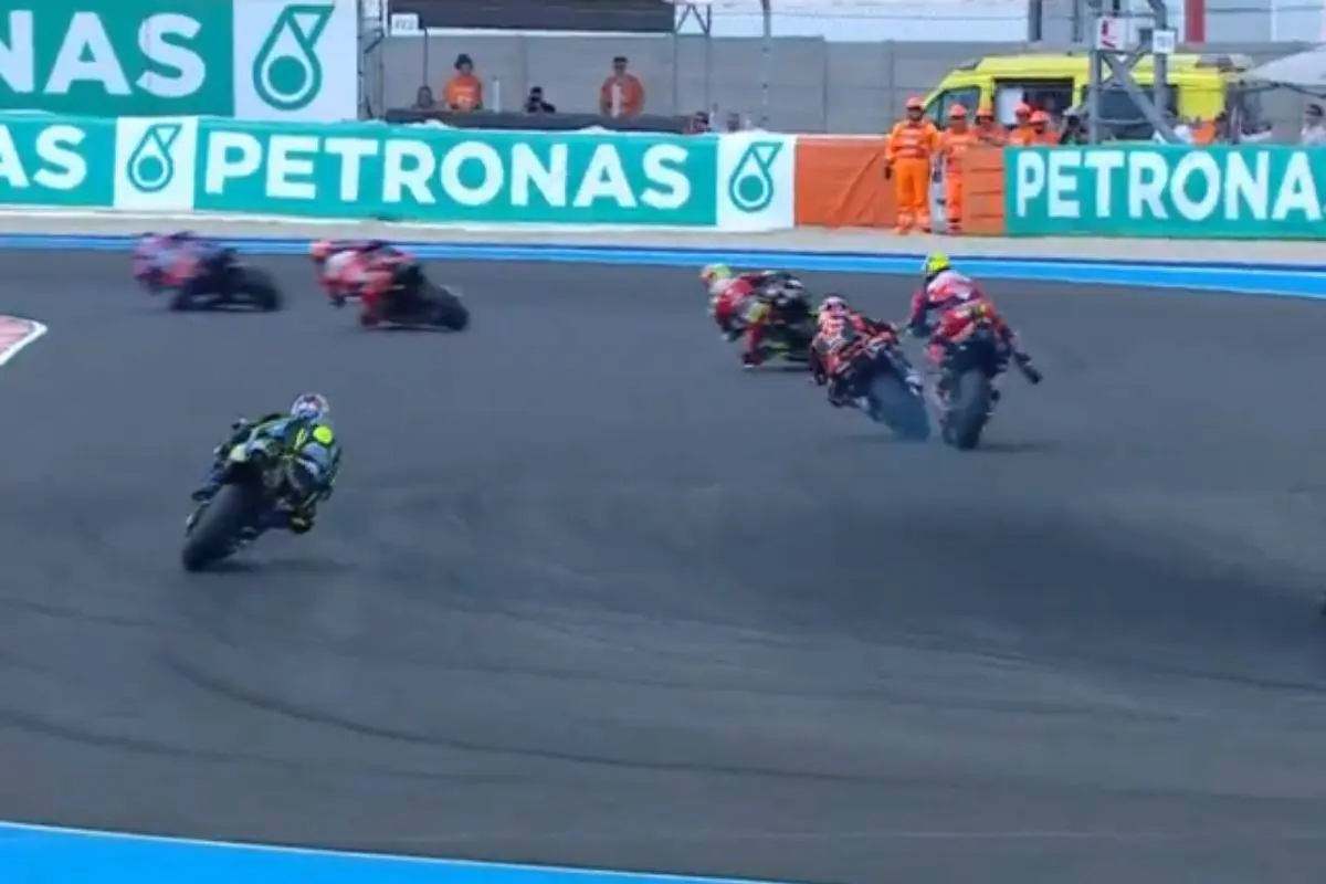 Contatto Bastianini-Mir nella gara MotoGP in Ungheria