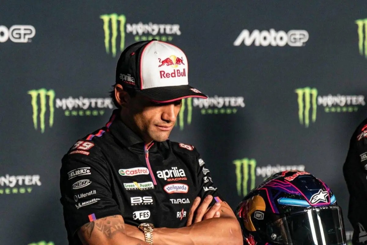 Bezzecchi under fire and Ducati a threat: Martin sounds the alarm