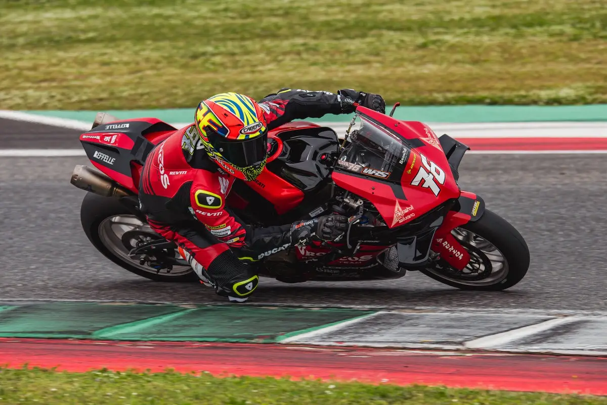 Bis di Samuele Cavalieri nel CIV Superbike a Imola