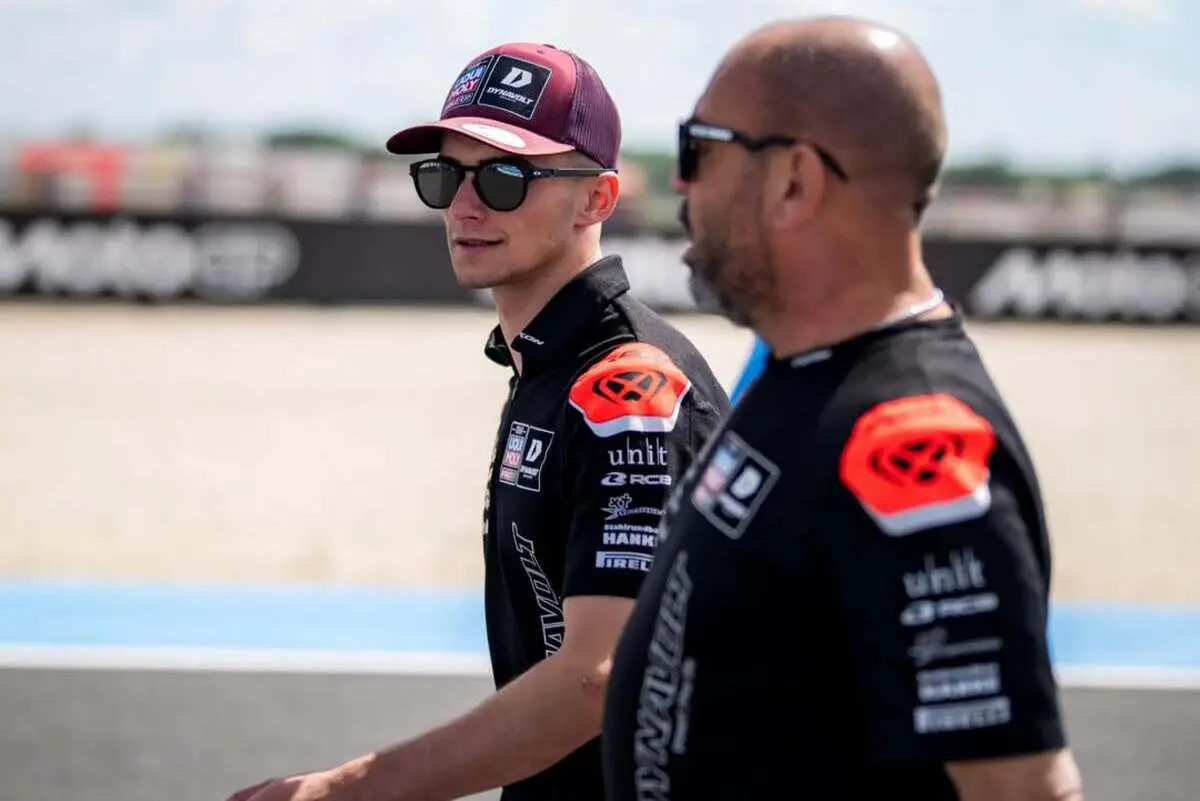 Scare at Balaton Park: Munoz back in Spain, no further surgeries. How the Moto3 rider is doing