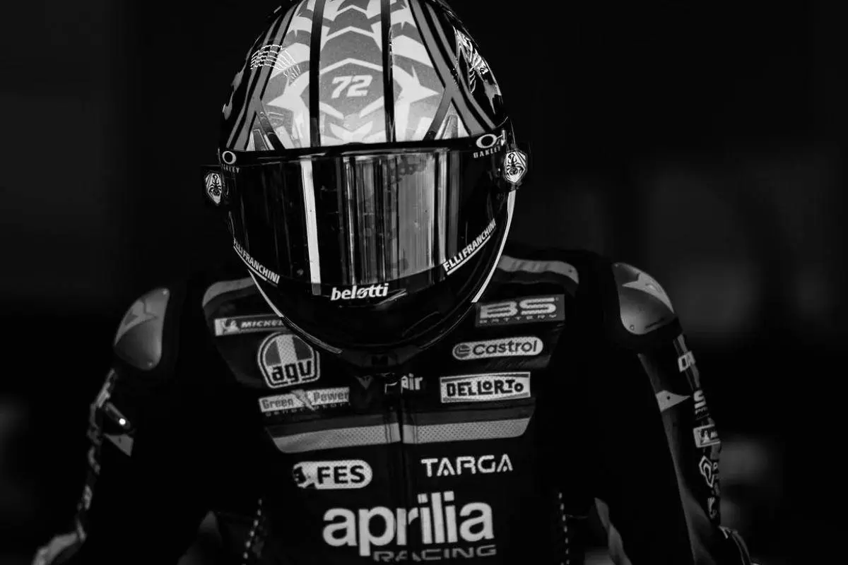 Marco Bezzecchi pilota Aprilia MotoGP