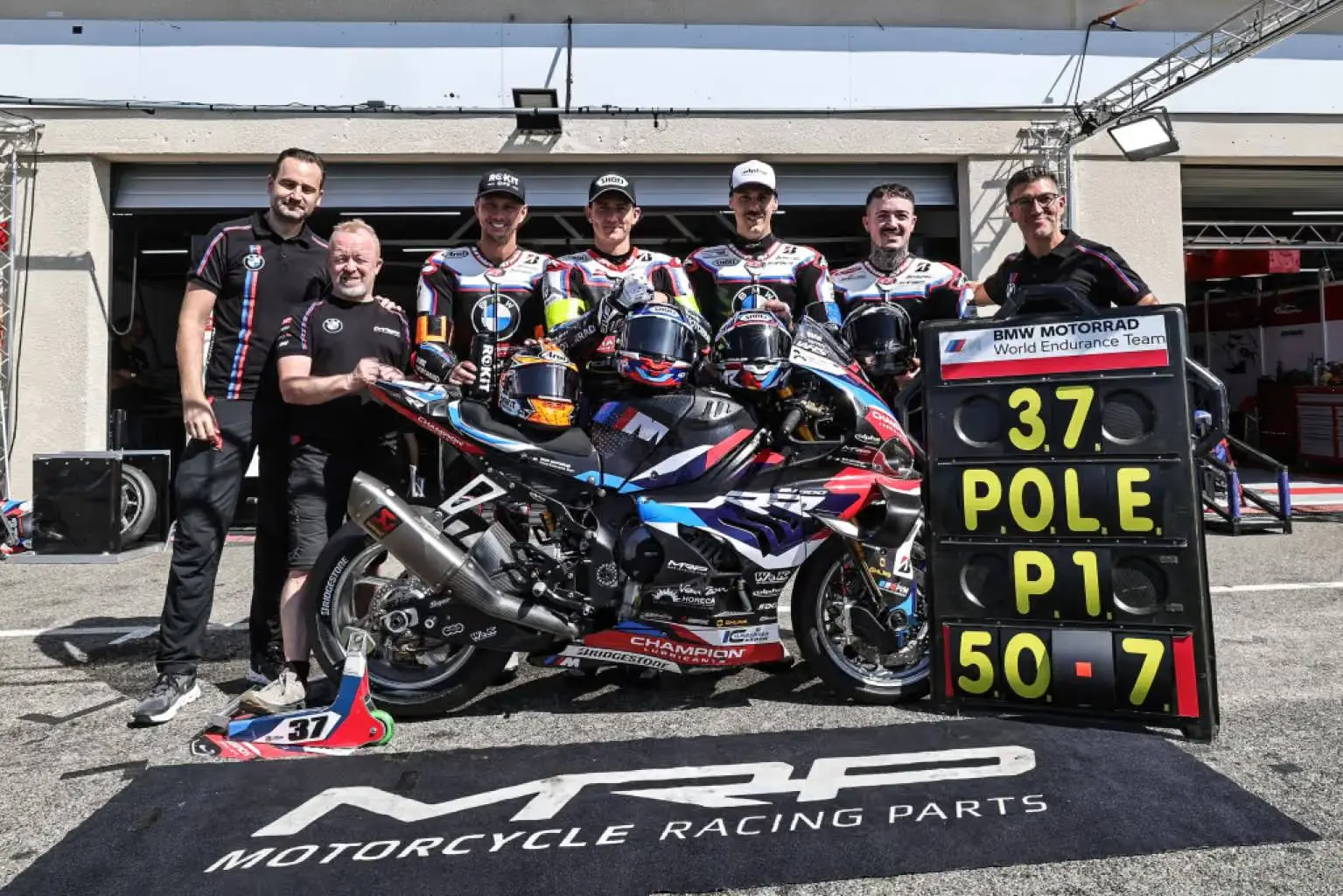 0672752026-Ewc-Bol-Dor-BMW-MOTORRAD-WORLD--large
