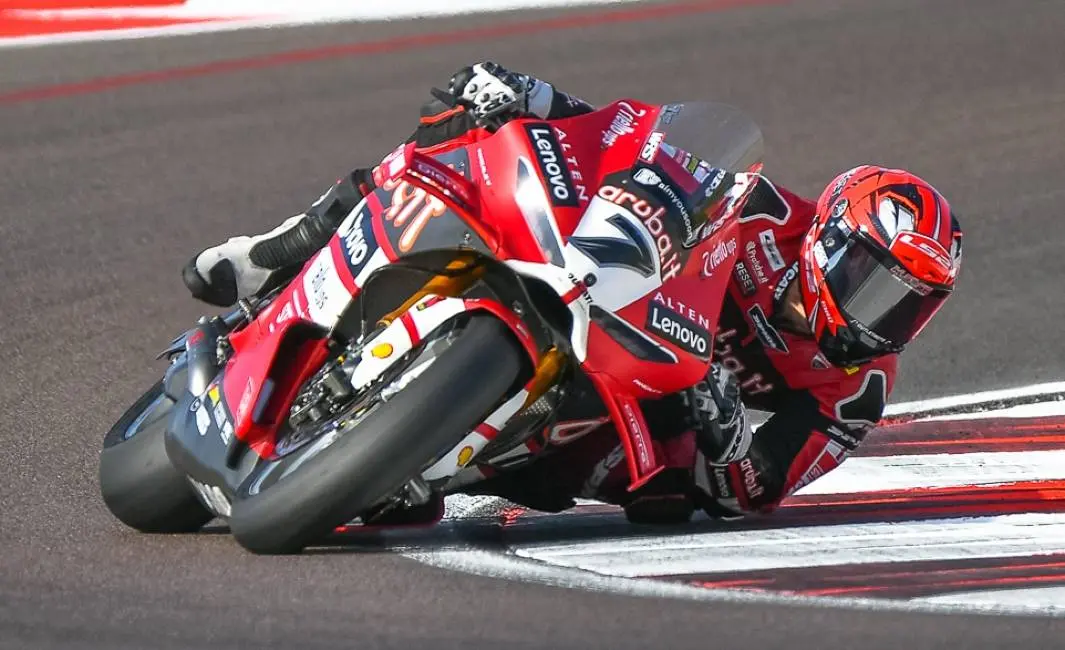 Superbike Cremona: Iker Lecuona il più veloce del venerdi