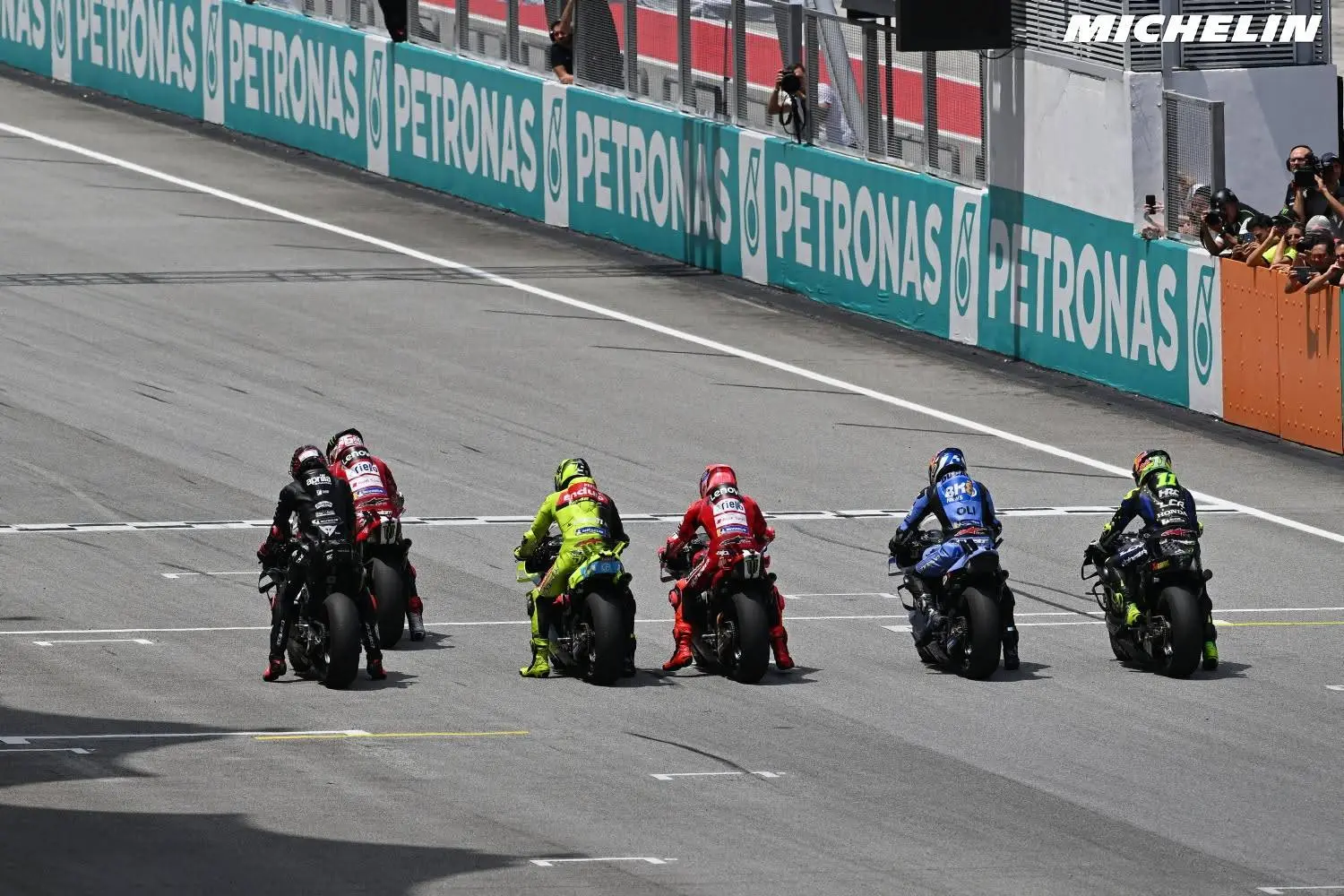 motogp-moto2-moto3-test-2027