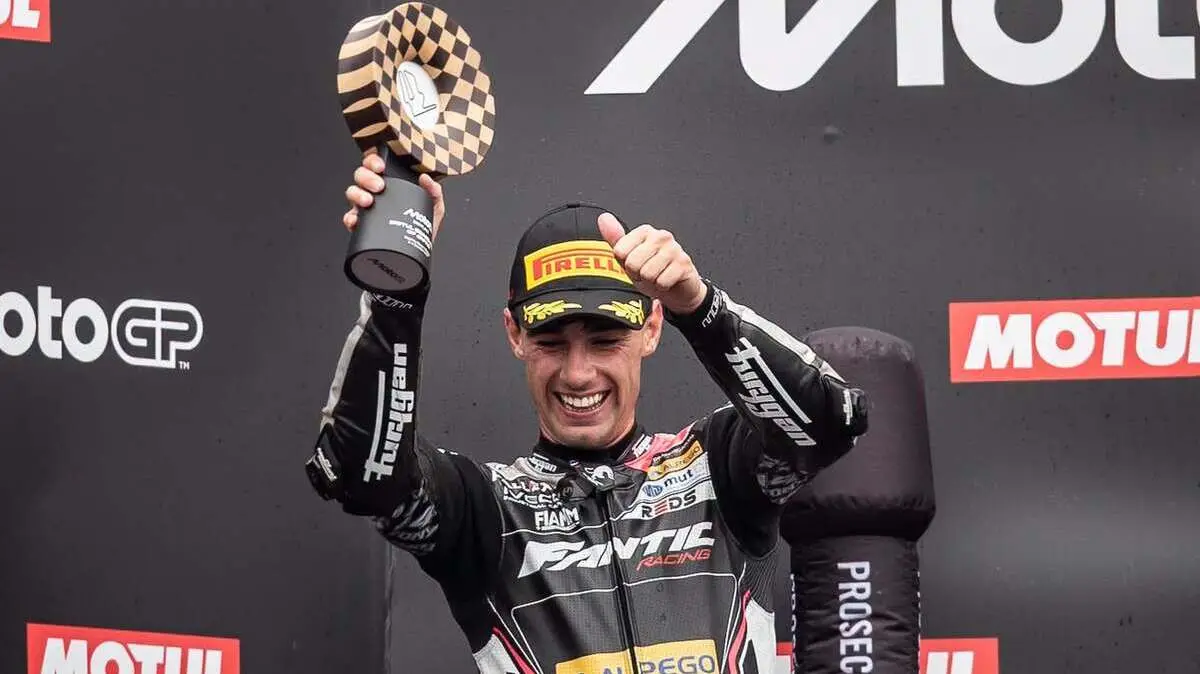 arbolino-fantic-moto2-podio-giappone
