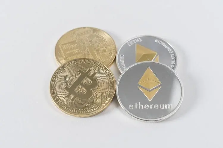 zes nieuwe crypto geldautomaten per dag geinstalleerd in 2018 cryptobenelux