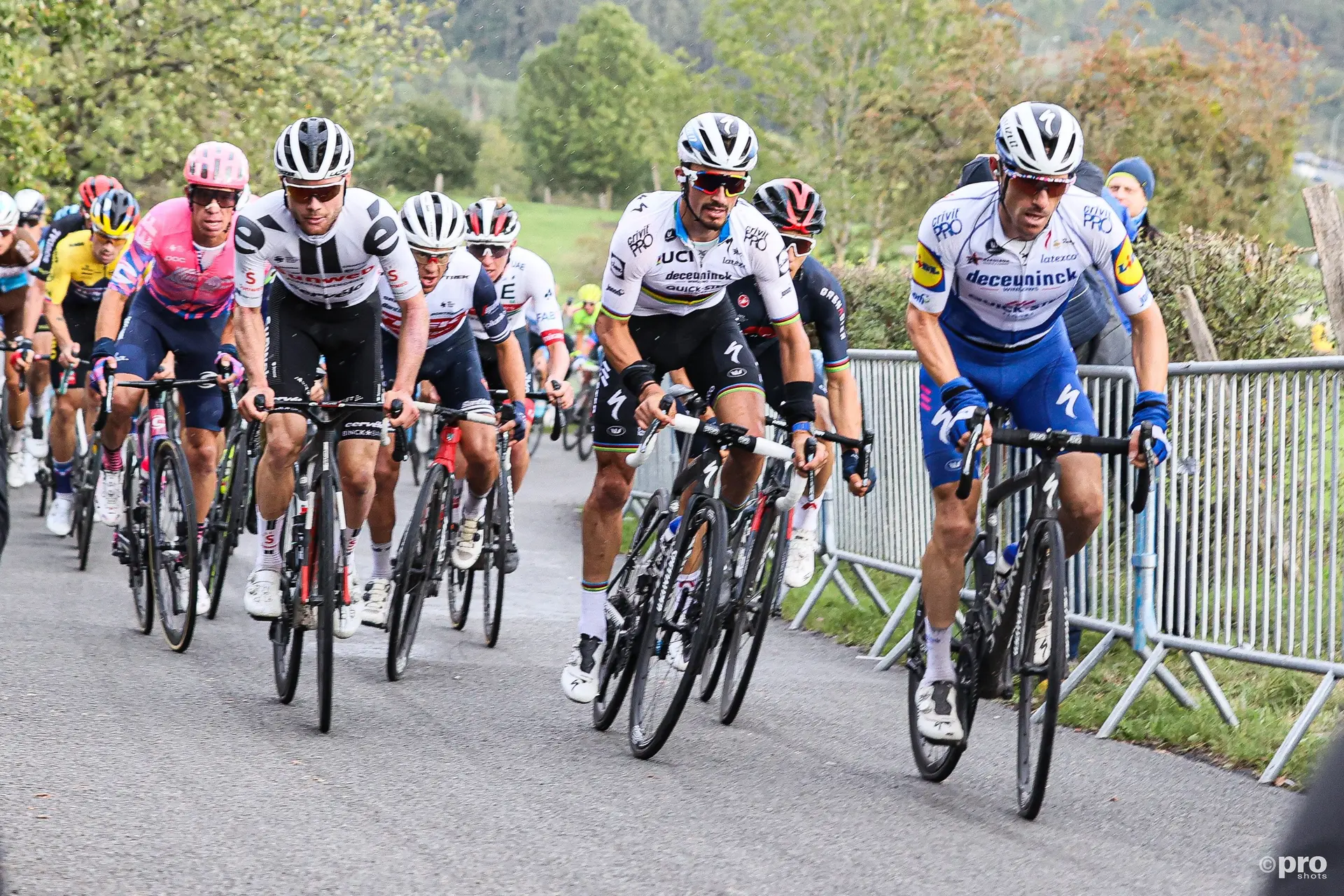 Quick-Step extend with Julian Alaphilippe's right-hand man
