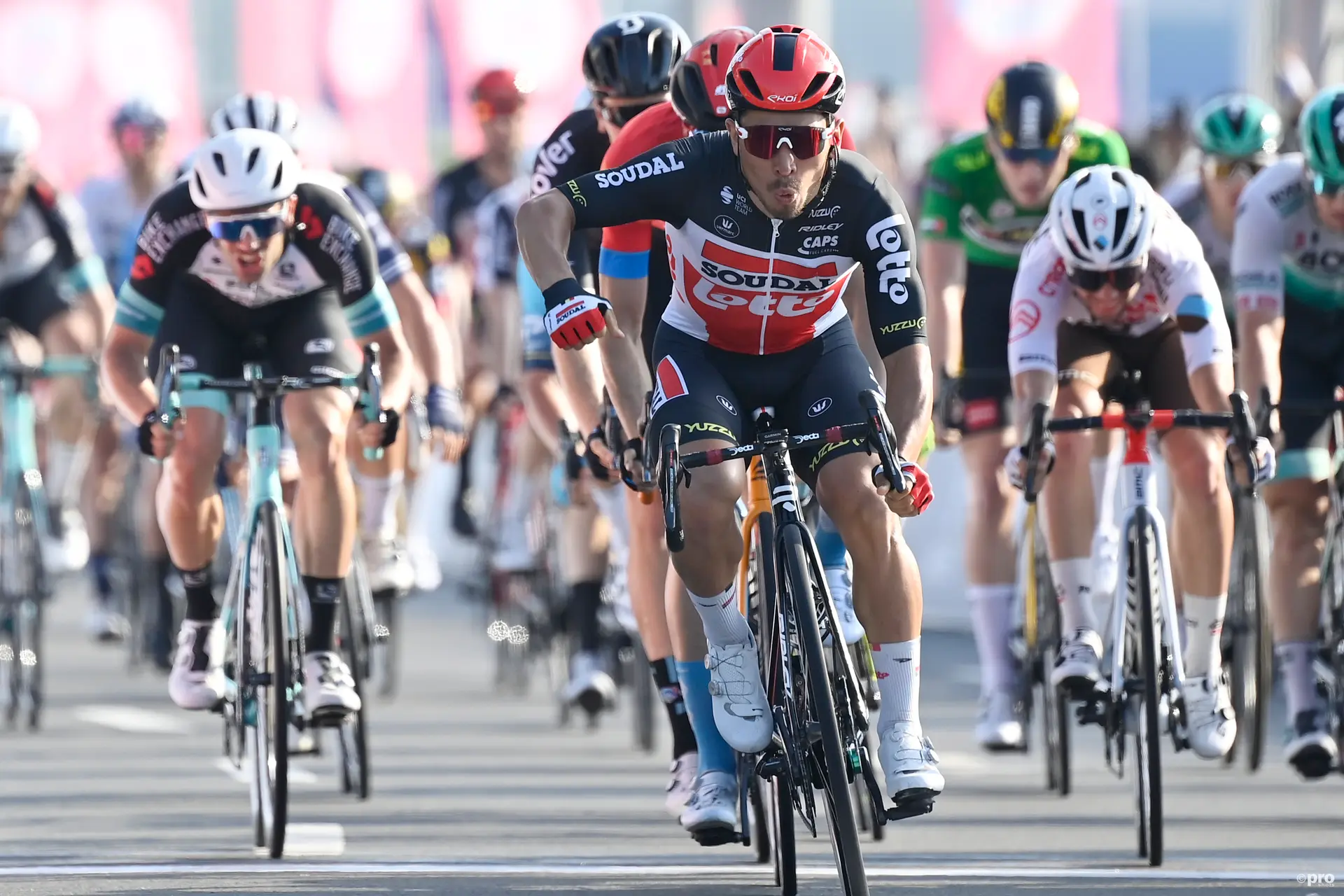 Tirreno-Adriatico: Caleb Ewan wins stage three