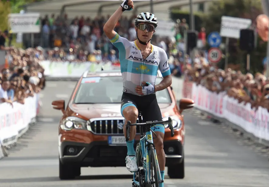 Video: Alexey Lutsenko shares recent crash footage
